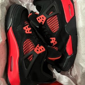 Jordan 4 Retro Red Thunder